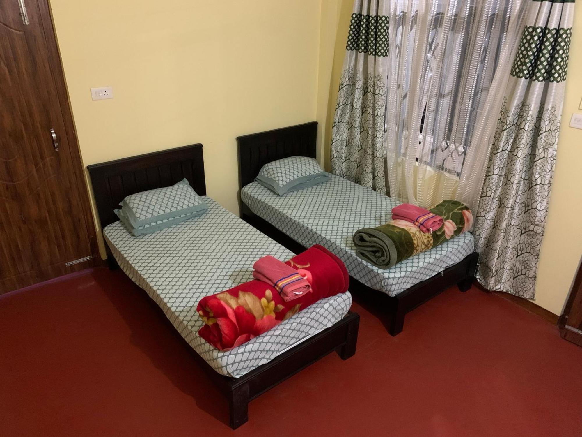 Cafe Sola Bnb Shillong Room photo